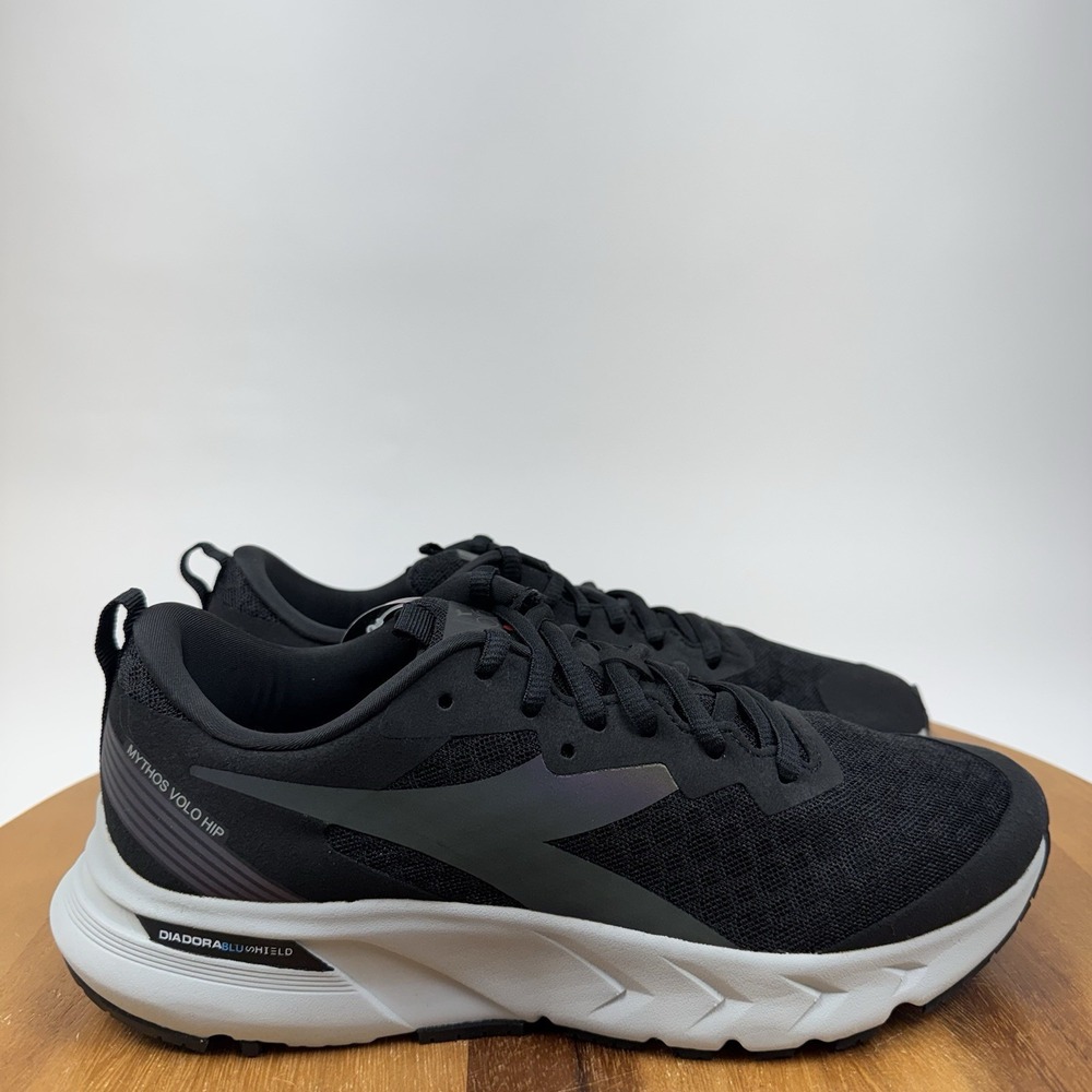 New Womens Diadora Mythos Blushield Volo Hip Black  Athletic Sneakers Size 8.5 M